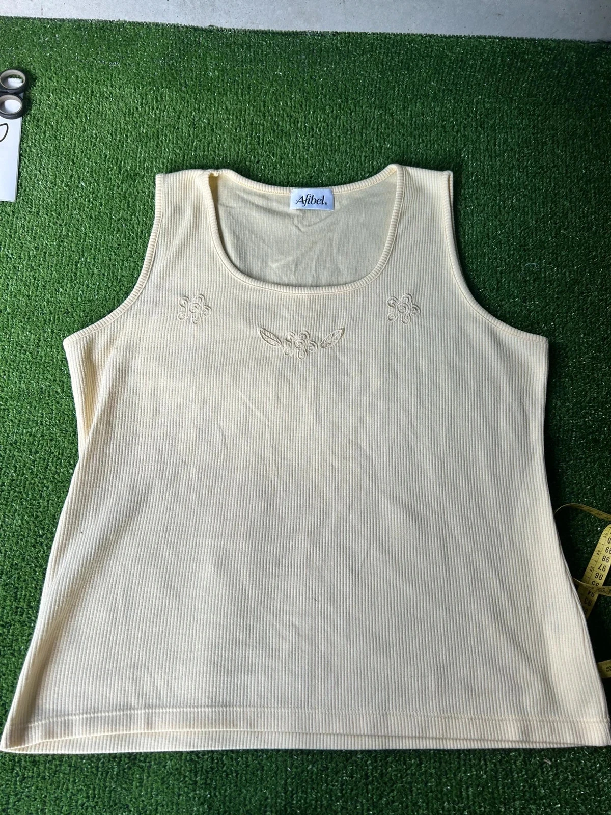 Débardeur crème taille 46 Afibel